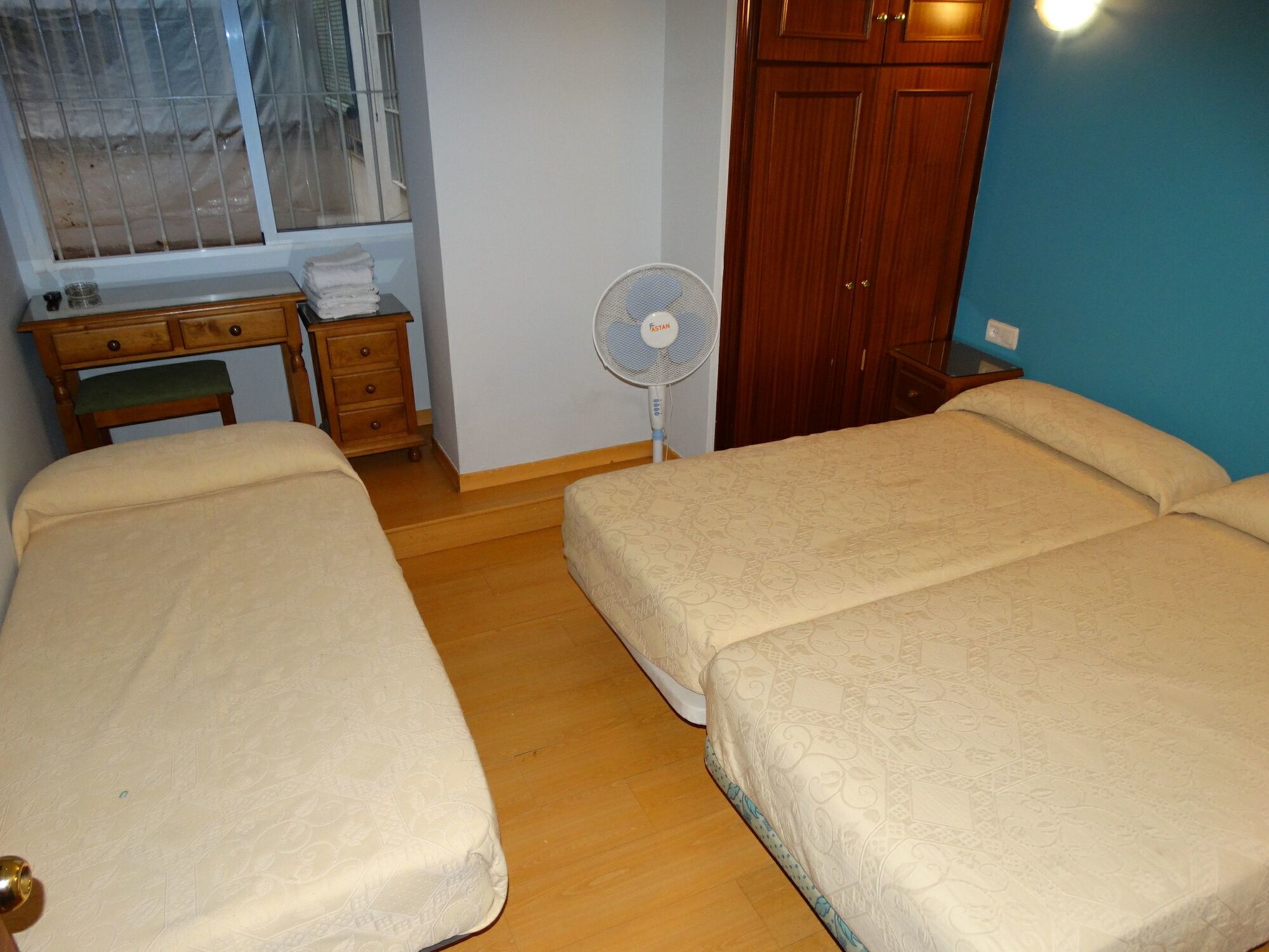 Twin Room Extra Bed